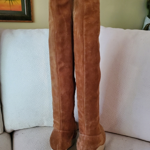 Brand New Tall Suede Leather Boots 7 1/2 or 8 - Picture 4 of 7